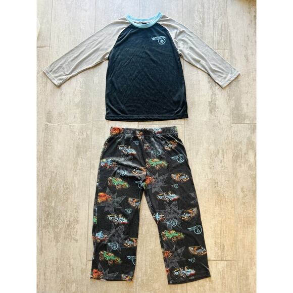 VOLCOM x HOT WHEELS Boys Lightweight 2 Piece pjs Pajama Set Sleep Lounge 7 - Picture 1 of 8